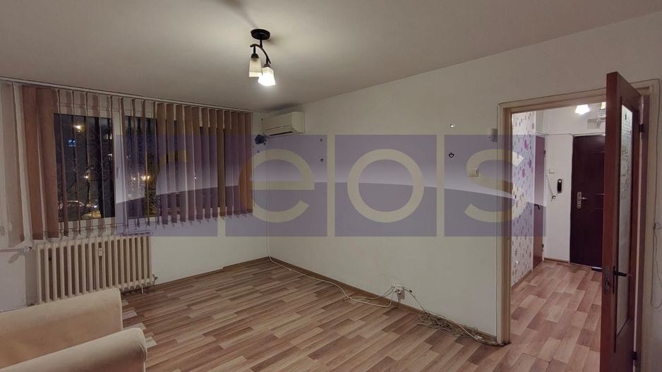 VANZARE GARSONIERA SPATIOASA I LIBERA I METROU I VALEA IALOMITEI - Poză 6