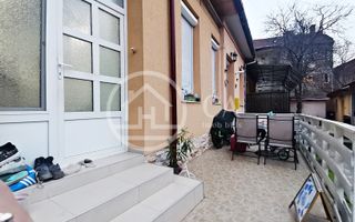Apartament cu 3 camere la curte comuna de vanzare Ultracentral, Oradea - Poză 10