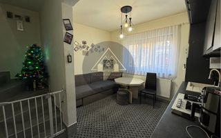 Apartament la casa, în centrul vechi, Medias - Poză 5