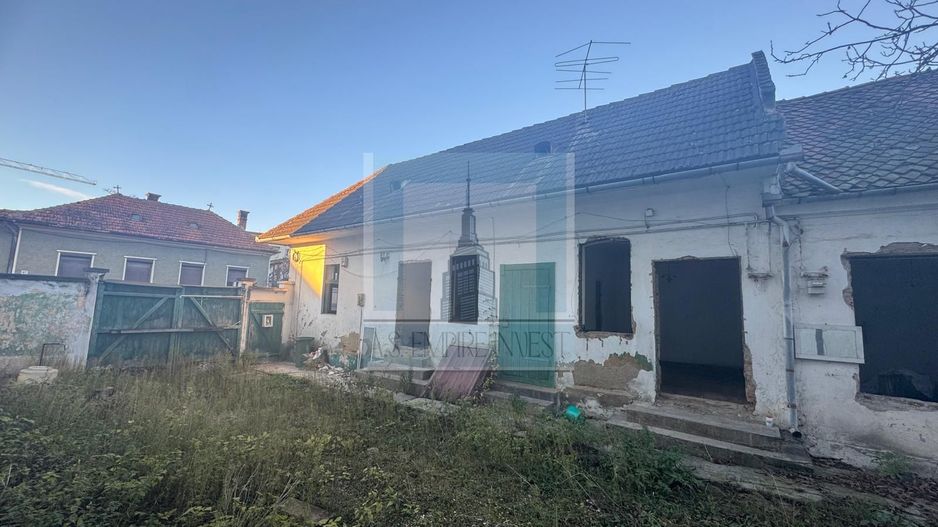 Casa individuala 4 camere-curte proprie 600mp- zona Brasovul Vechi - Poză 6