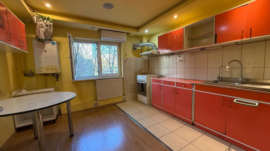 APARTAMENT 2 CAMERE | ZONA NERVA TRAIAN | CENTRALA PROPRIE - Poză 1