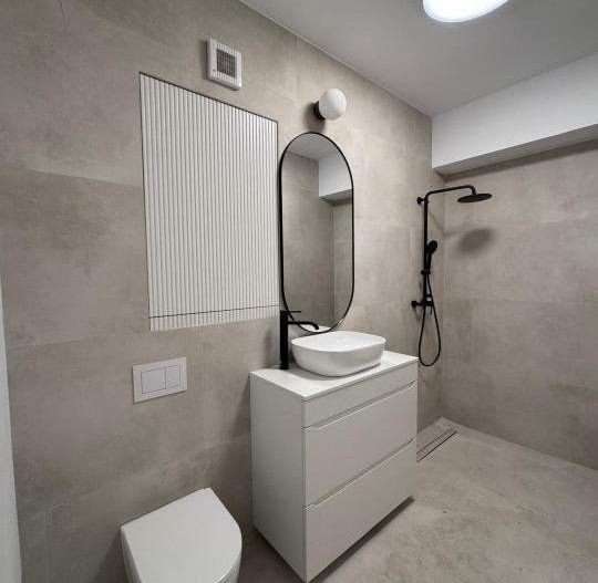 Prima inchiriere | Sisesti | 4 camere | Parcare | Vedere superba - Poză 9