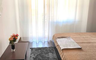 Apartament 2 camere, decomandat, mobilat, pe Bulevardul Unirii–vedere panoramica - Poză 2