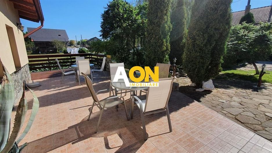 Pensiune cu 9 camere, 1257 mp teren, Micesti - Poză 4