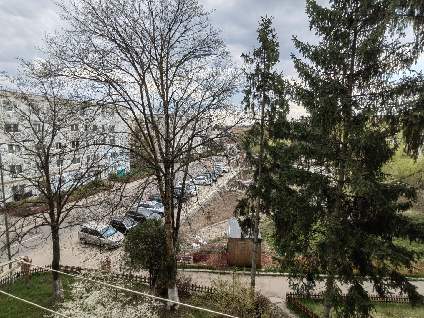 Apartament 2 camere etaj 3 zona Ciucului - Poză 3