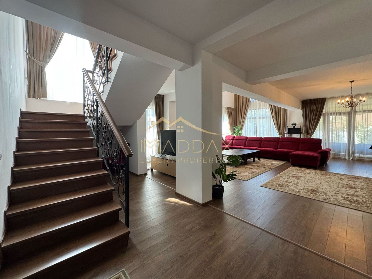 Vilă impresionantă *teren 1000mp // Erou Iancu Nicolae - Poză 9