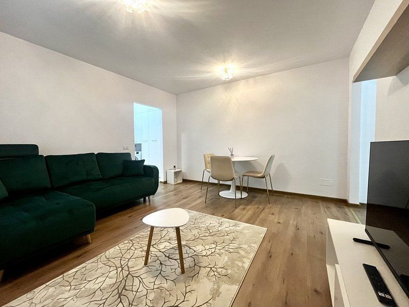 Un apartament primitor si modern, situat in zona Ultracentrală - Piața Victoriei - Poză 4