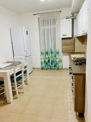 Apartament cu 2 camere decomandate zona Vivo - Poză 2