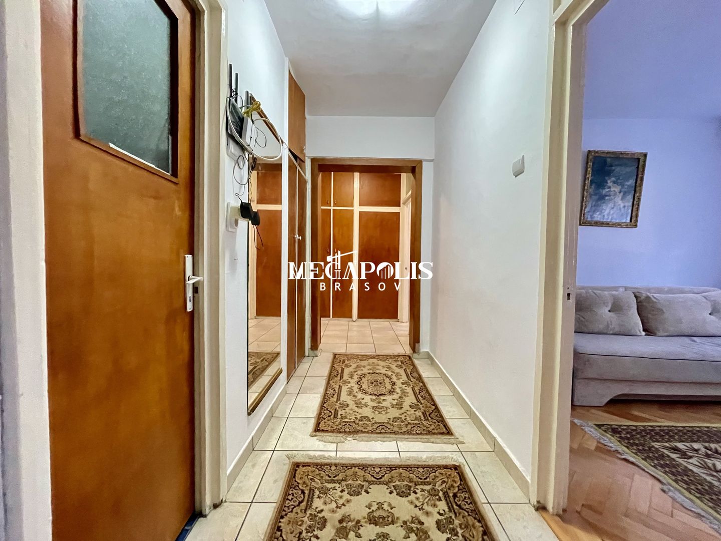Apartament 2 camere | Zonă centrală și facilă - Poză 2