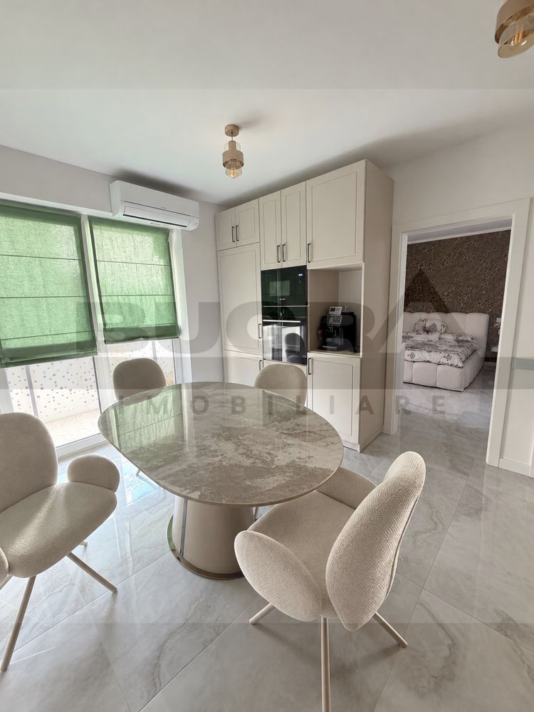 Apartament de 3 camere Ultrafinisat, 48mp, parcare, zona Penny Apahida - Poză 2
