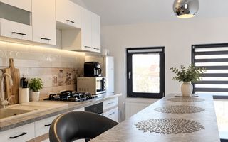 Apartament cu 2 camere mobilat | Etajul 1 | 57 mp utili | in Giroc la asfalt. - Poză 8