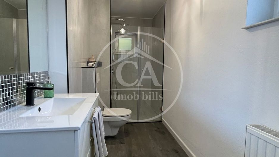 Casa de vanzare cu 10 camere in Santandrei, Bihor - Poză 37