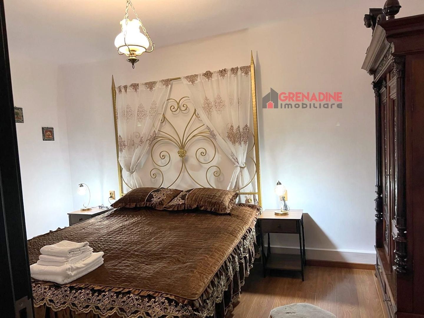 Apartament 3 camere, 2 băi, 2 bucătării - Centrul Istoric-Comision 0% - Poză 2
