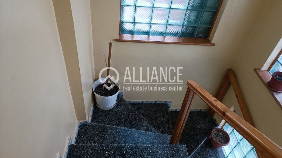 CENTRU PIATA UNIRII(COD03) - Birou cu terasa si grup sanitar propriu ! - Poză 32