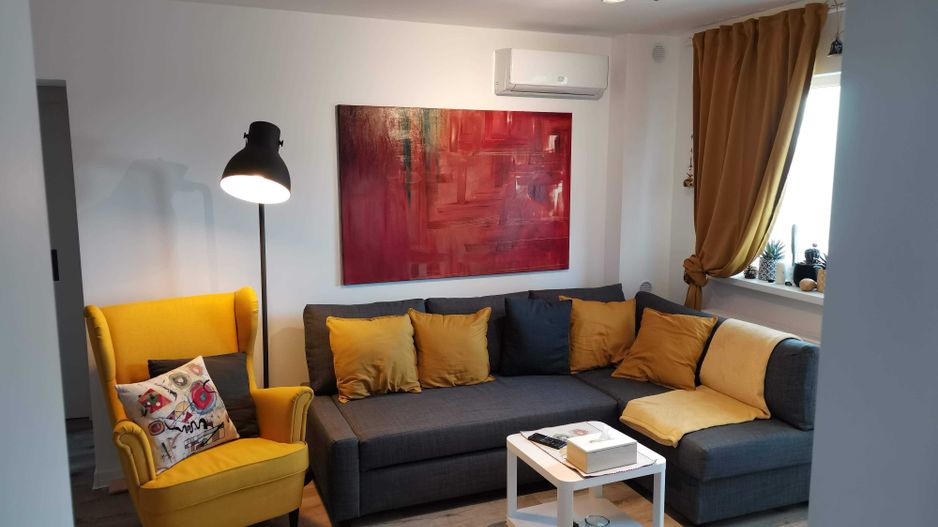 De vanzare Apartament 4 camere Mosilor -Dacia modern - Poză 1