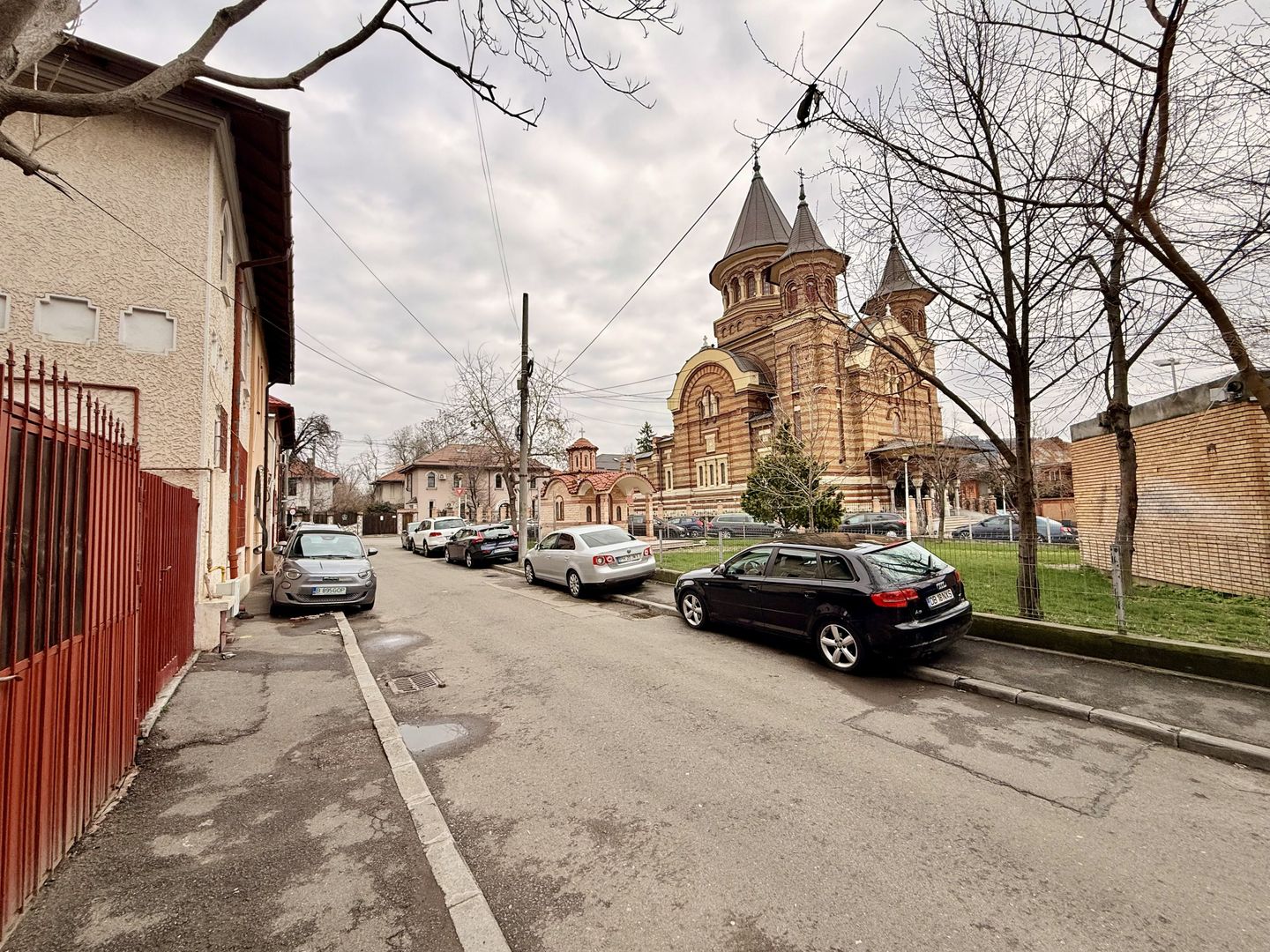 Vila 200 mp desfasurati cartier de case Belvedere Regie - Poză 8