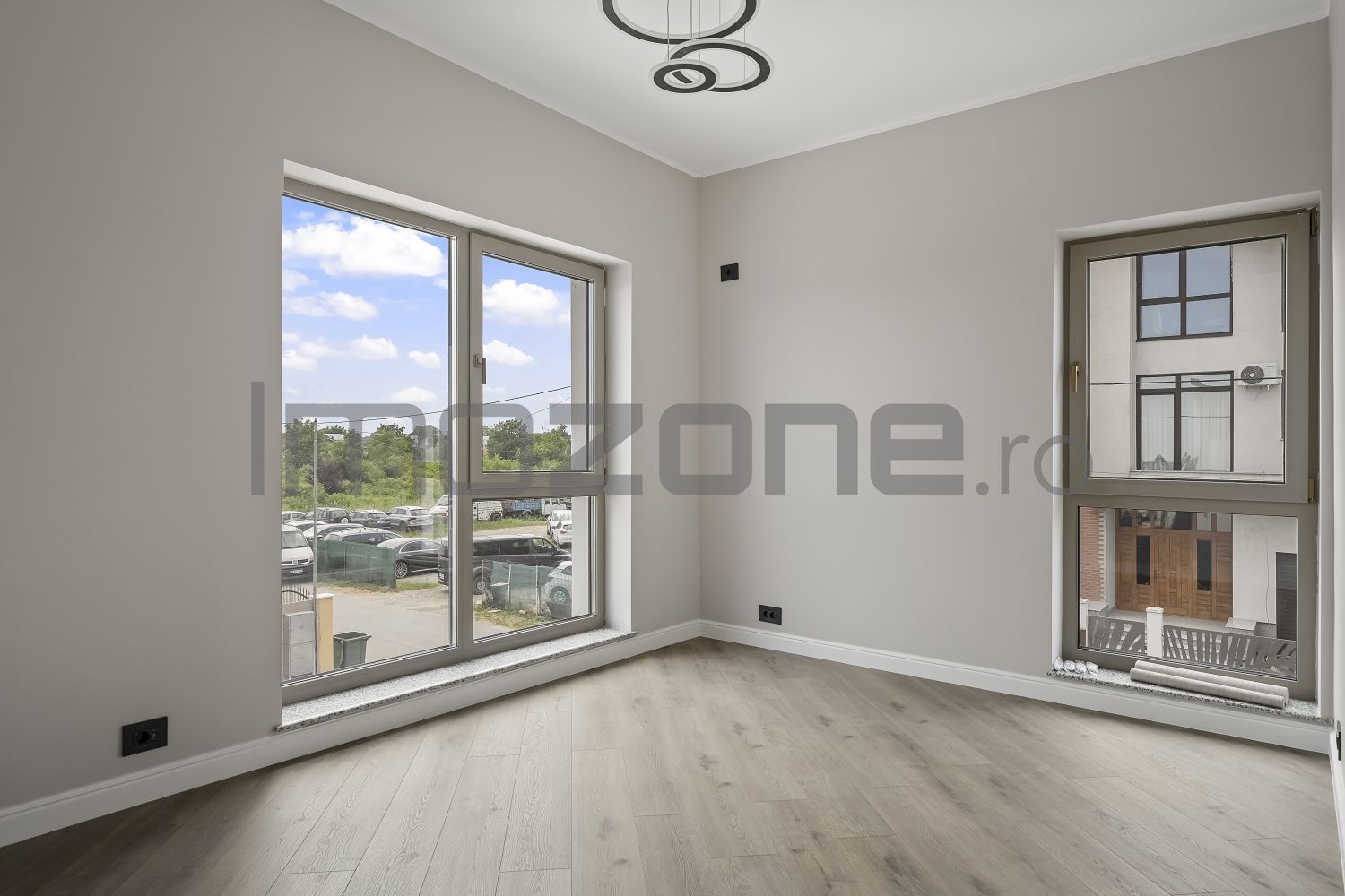 VILA OTOPENI - ZONA FERME| 5 CAMERE | 2 PARCARI | FINISATA LA ALB | COMISION 0%| - Poză 12