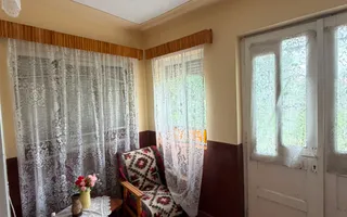 Casă cu teren generos în Buciumi - Poză 11