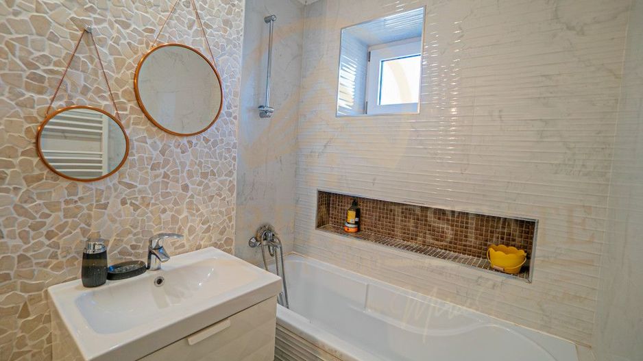 Tomis Plus - Apartament cu 2 camere, mobilat si utilat complet. - Poză 13