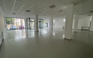 Spatiu comercial mare - Crangasi (aproape de piata, metrou) - Poză 12