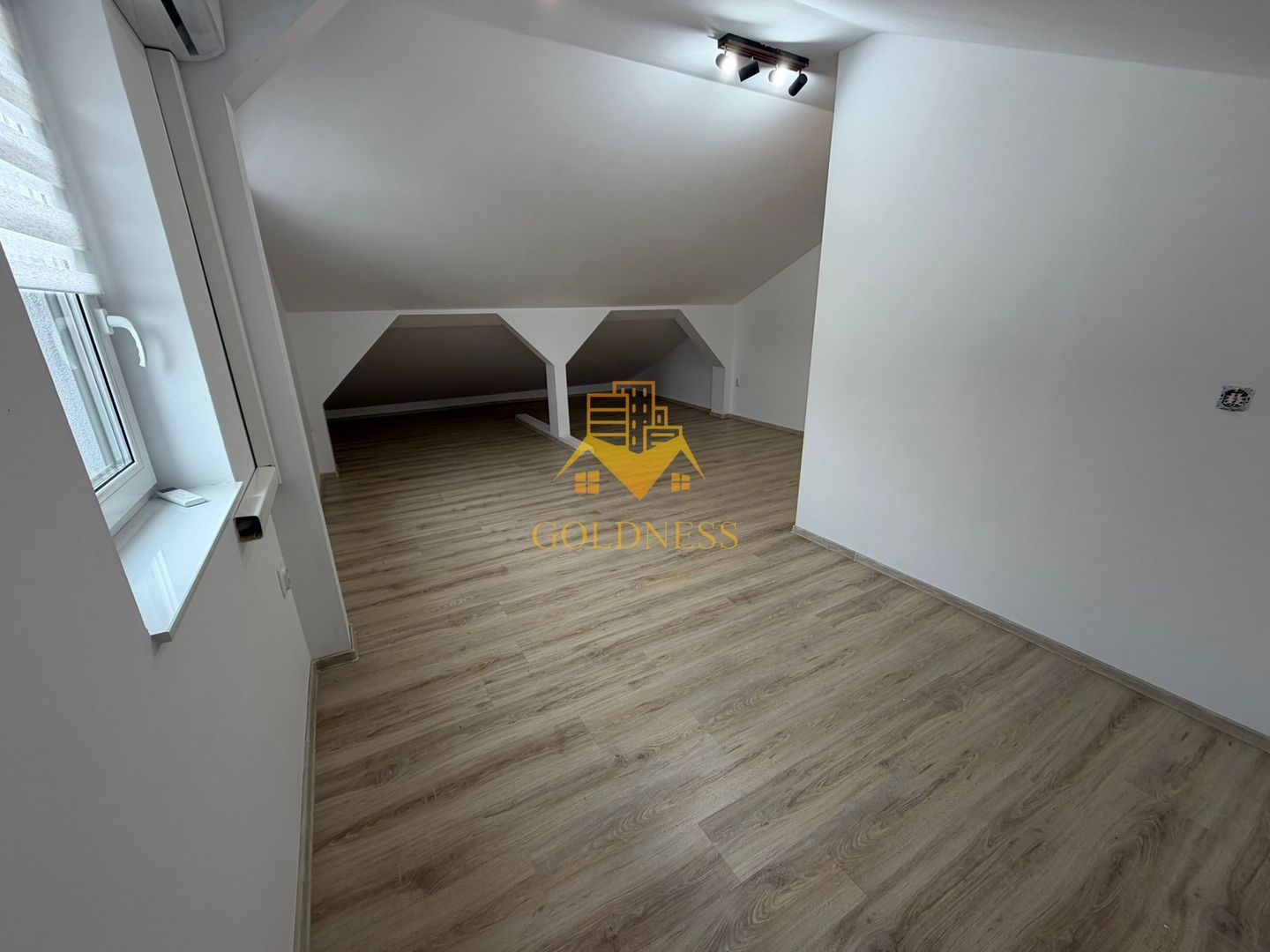 Casa 4 camere, Parcare, Valea Chintaului, Chinteni, curte, P+E1 - Poză 13