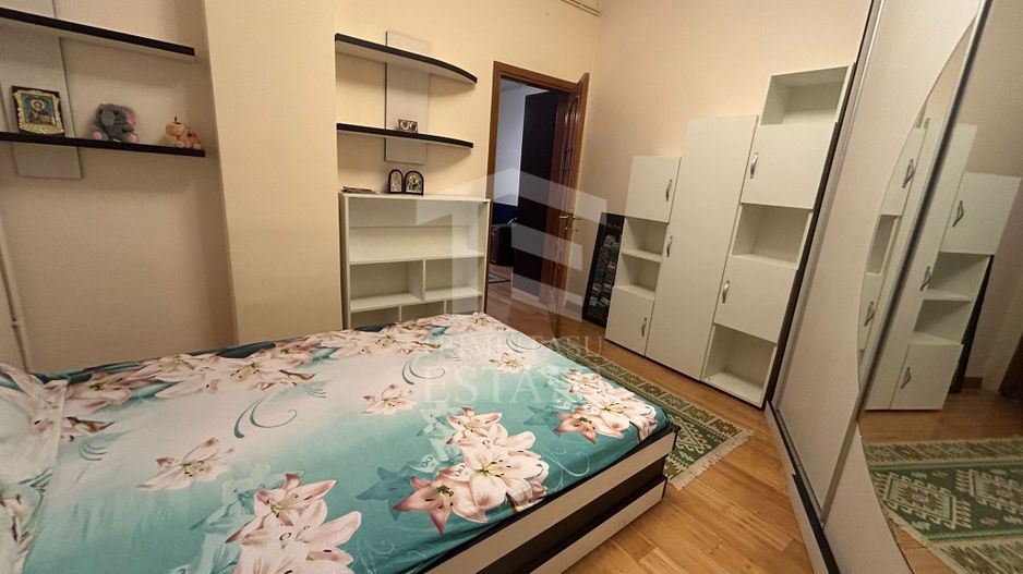 3 Camere Ultracentral 2 minute de Metrou Univestitate - Poză 4