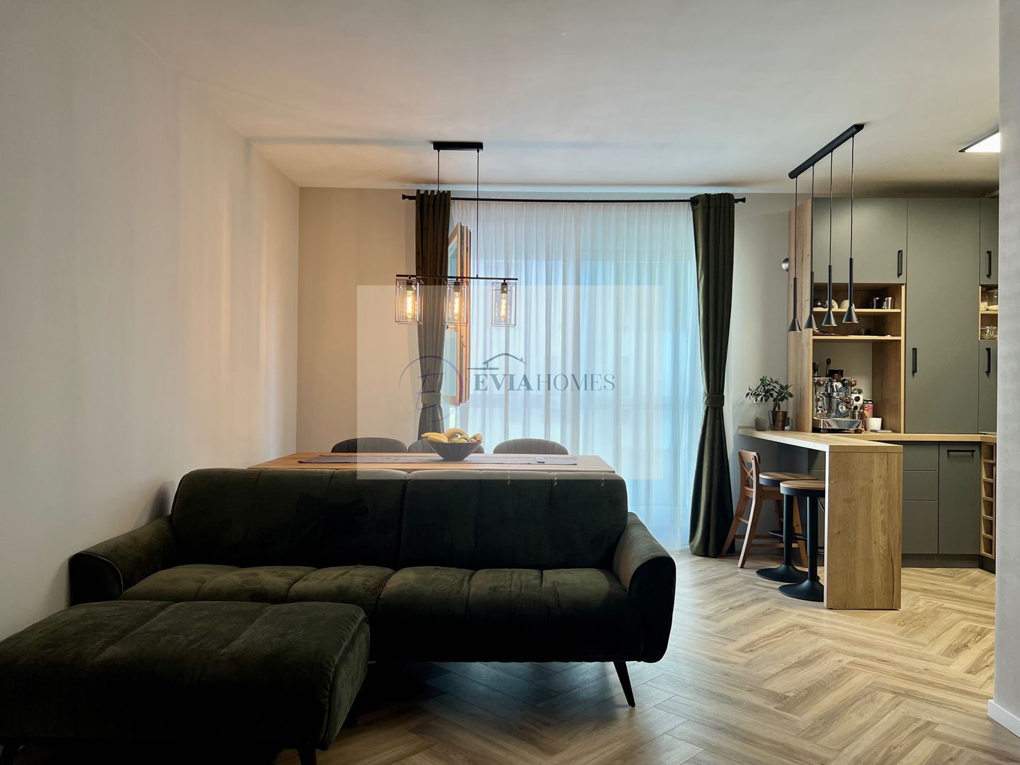 3 camere/ 2 băi/ Zona Vivo - Poză 2