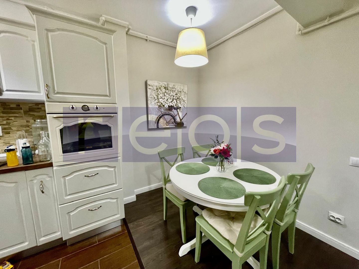 VANZARE APARTAMENT 3 CAMERE 74MP RENOVAT TRAPEZULUI PARCARE INCLUS - Poză 3