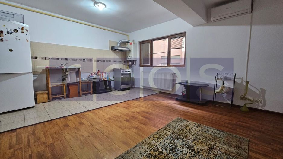 DE VANZARE APARTAMENT 3 CAMERE 79MP| PRELUNGIREA GHENCEA|DECOMANDAT | - Poză 4