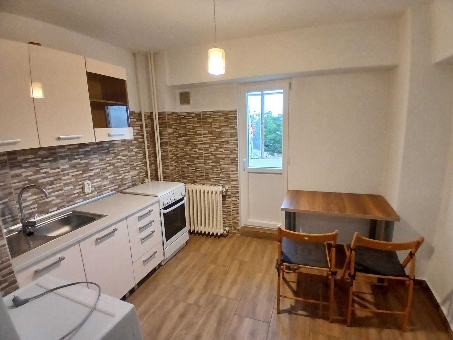 De Inchiriat Garsoniera decomandata Piata Muncii, langa metrou - Poză 1