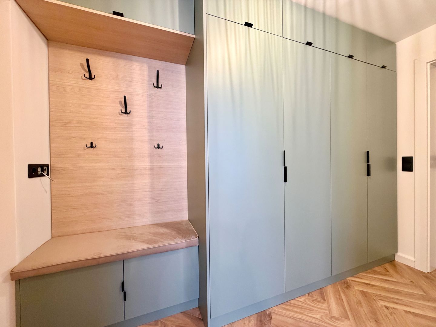 Prima inchiriere, 2 camere  langa Metro- Vivo Mall Floresti - Poză 7