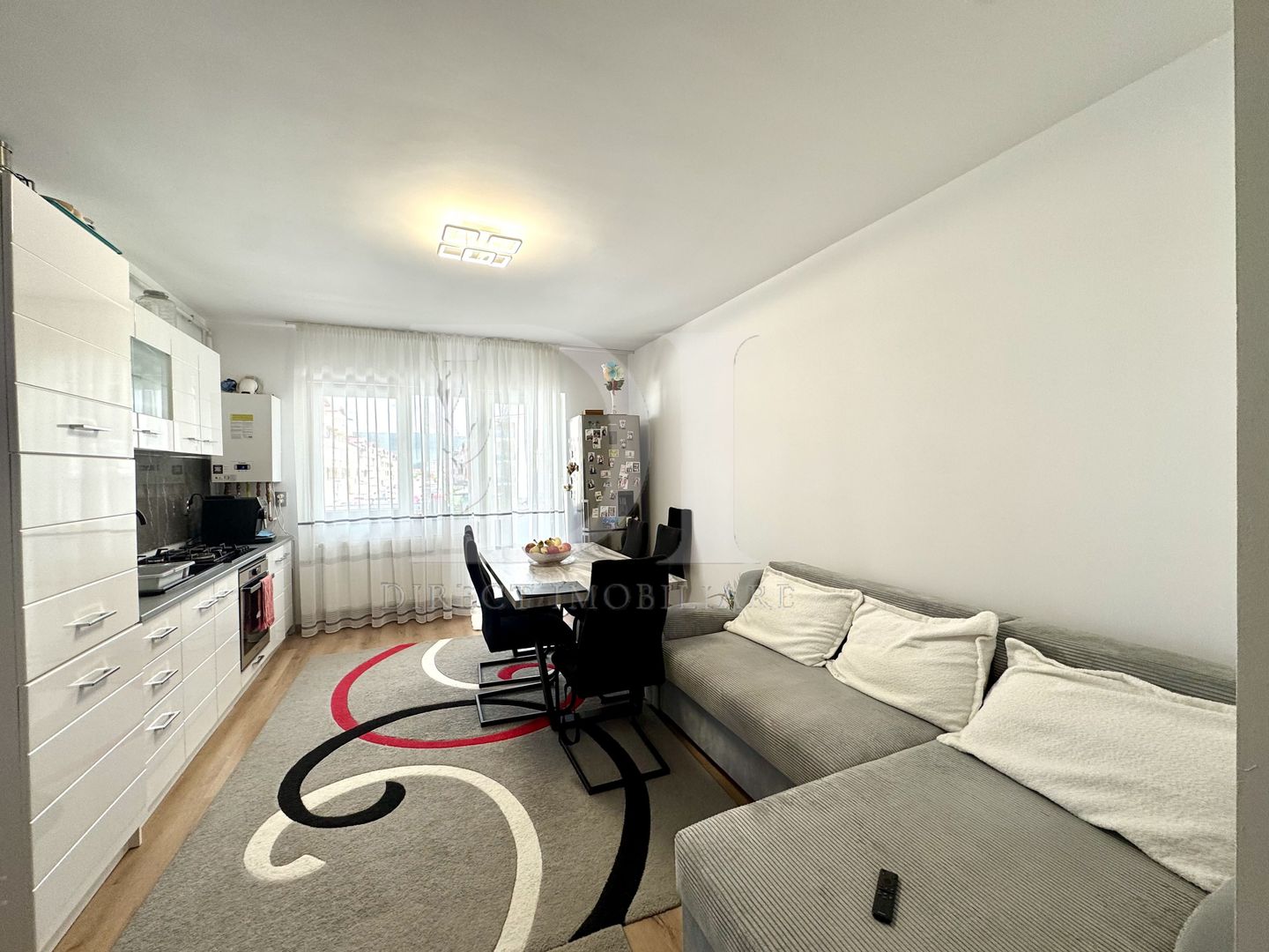 Apartament la cheie / etaj intermediar / Zona Terra - Poză 2