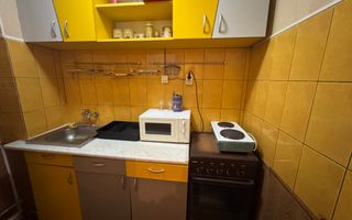 Etaj intermediar Mobilat si utilat. Disponibil imediat. - Poză 6