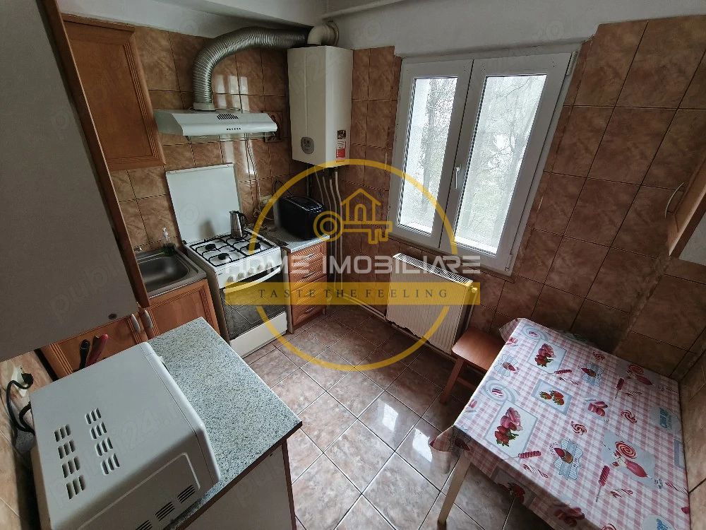 Etaj 2 Apartament  3 Camere  Frumoasa Bloc 1985 - Poză 5