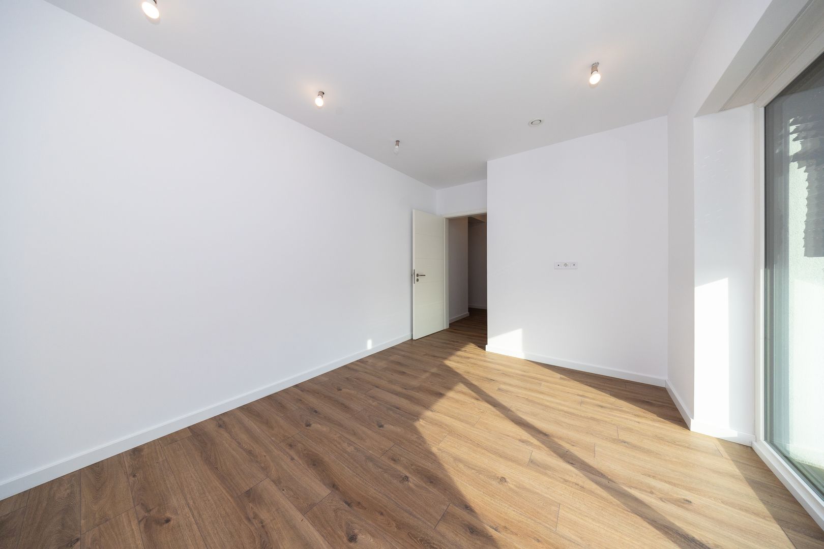 APARTAMENT 2 CAMERE PREMIUM | 67,26 MP UTILI + LOGIE | Brașov - Poză 12