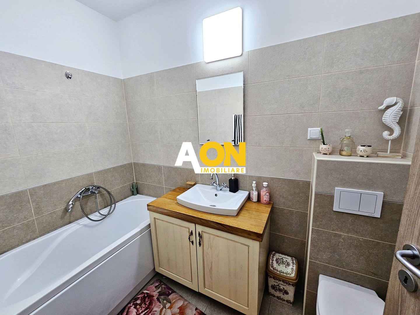 Apartament 4 camere, 150 mp, mobilat, utilat, bloc nou, zona Kaufland - Poză 6