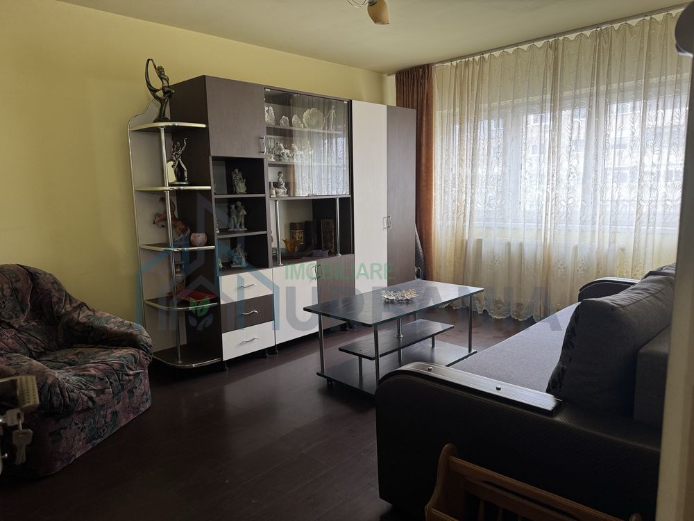 Apartament 2 camere etaj 1 Lupeni - Poză 2