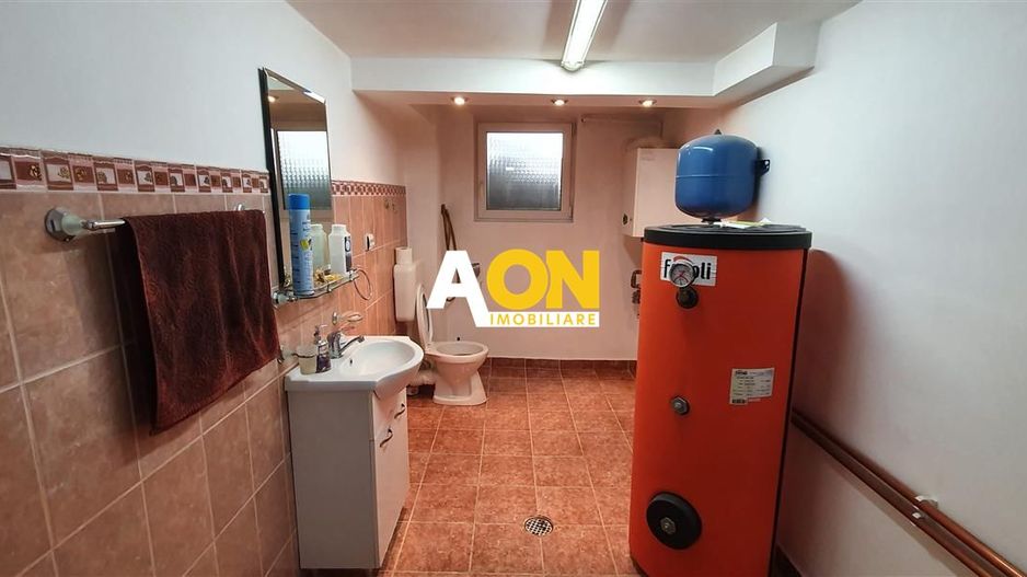 Casa 7 camere D+P+1E+M 800 mp teren zona Schit - Poză 18