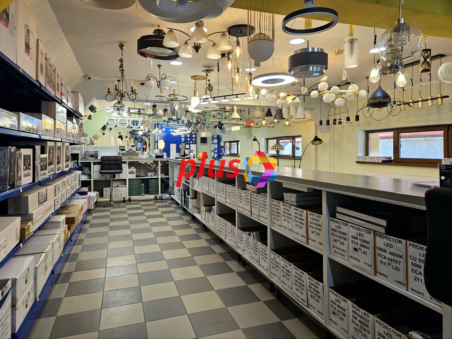 Casă plus Spațiu comercial  741 mp, Teren 906 mp Brasov - zona Blumana - Poză 44