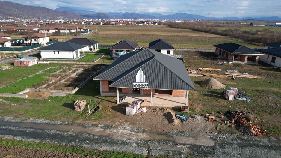 Casa la roșu 242 Mp Utili / Sat Săsar - Poză 7