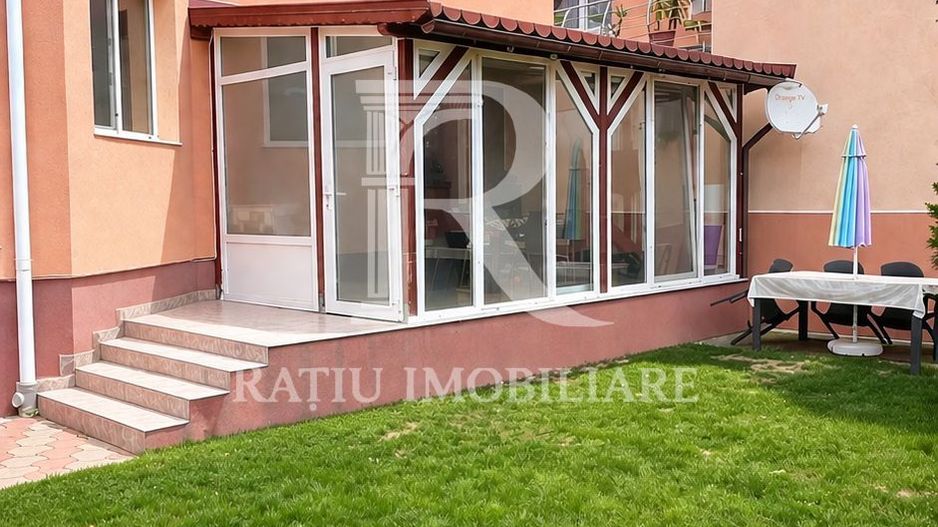 Casă elegantă de vânzare | Complet mobilată și utilată | Oradea - Poză 4