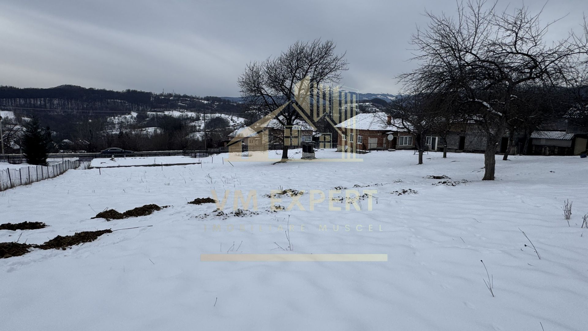 CASĂ 4 CAMERE TEREN 3038 MP ALBEȘTII  DE MUSCEL - Poză 20