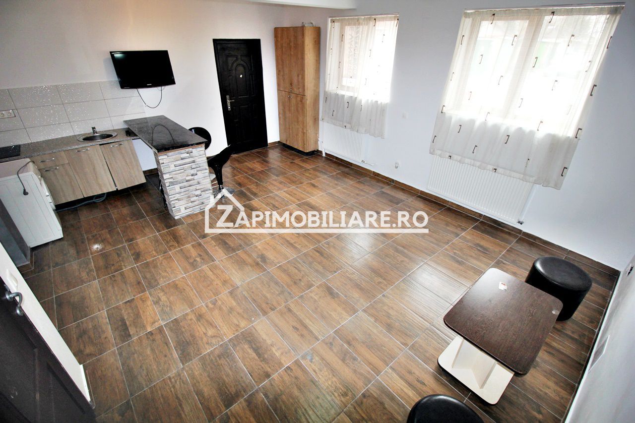 2 apartamente cu 1 cameră ,90 mp,semicentral,zona Nova Vita - Poză 2