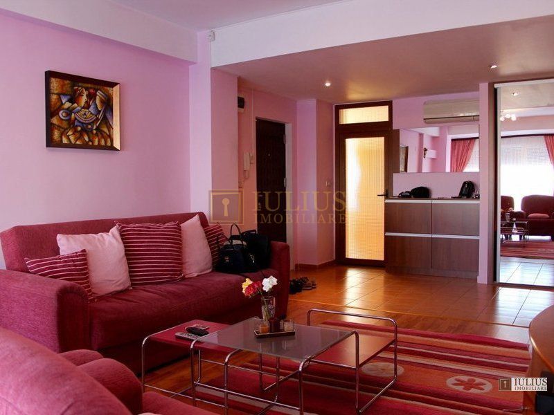 4 camere decomandat + loc de parcare privat in bloc nou. Str Nicolae Table - Poză 1