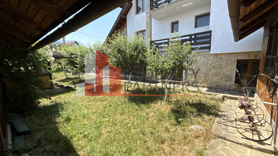 Pensiune cu vedere spectaculoasă la Bucegi și Piatra Craiului – Bradul Inalt - Poză 35