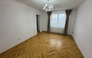 Apartament cu 2 camere, 50mp, decomandat, Zona Centrala - Poză 4