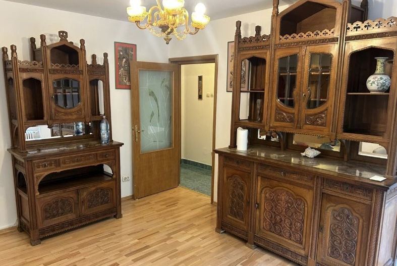 Apartament spatios, trei camere, Vatra Luminoasa - Poză 2