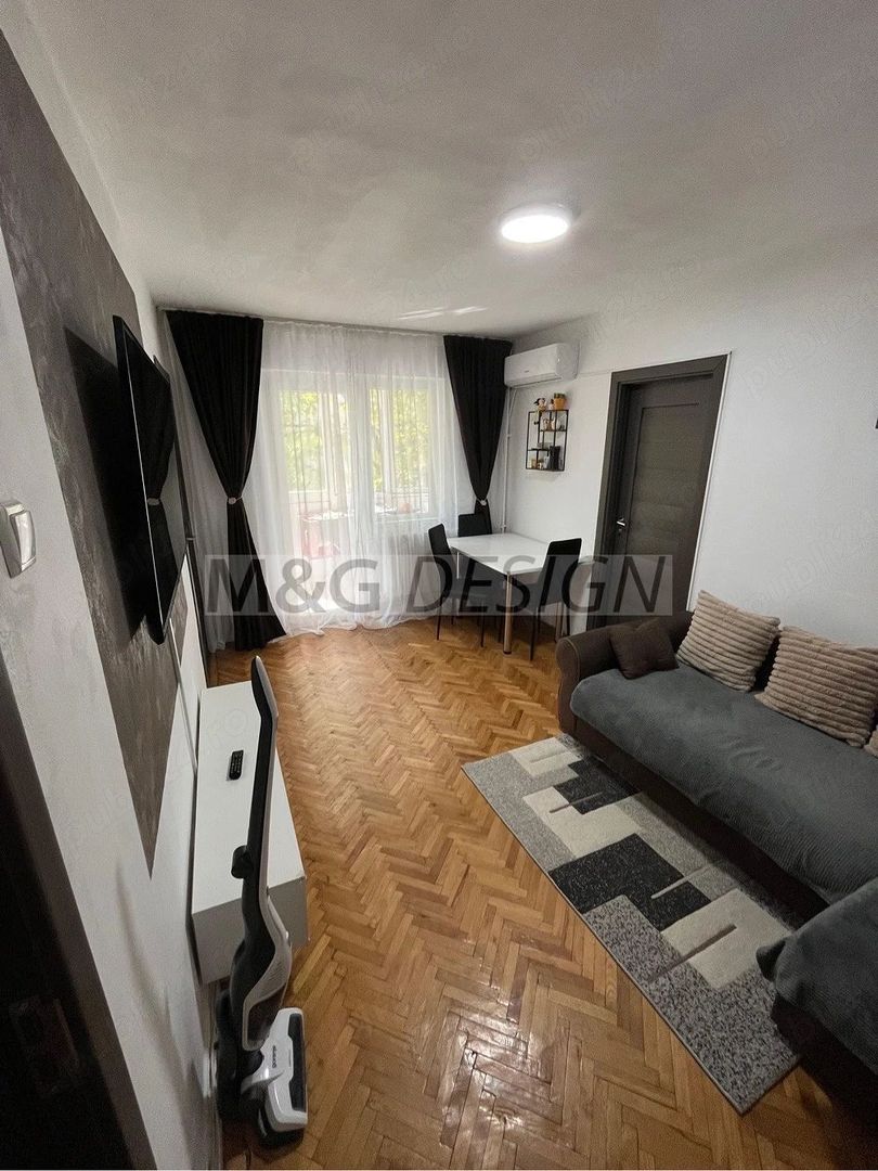 Apartament 3 camere  Dacia etaj 2 - Poză 1