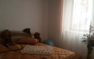 VILA 8 CAMERE, TEREN 272 MP, CENTRU CAMPULUNG - Poză 2