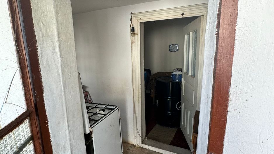 De vânzare  casă situată pe strada Mihail Sadoveanu - Poză 5